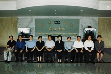 2001年6月1日，时任副省长叶荣宝等辅导来公司查抄领导“三个代表”学教活动