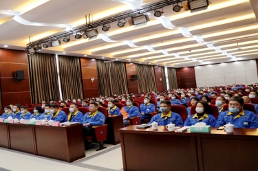 远景辽阔 将来可期 | SBOBET利记纸业隆沉召开2021年度总结赞美大会