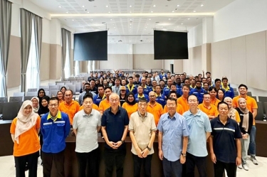 创新突破 求实担任 | SBOBET利记控股（马）有限公司2025年半年度总结暨战术瞻望大会圆满召开